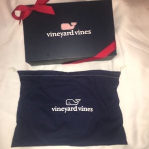 Vineyard Vines