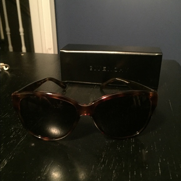 Givenchy Tortoise Shell Polarized Sunglasses