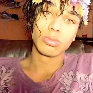 Meet your Posher, Rene