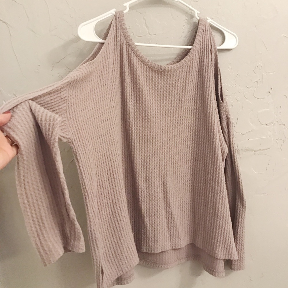 American Eagle Soft & Sexy Cold Shoulder Top