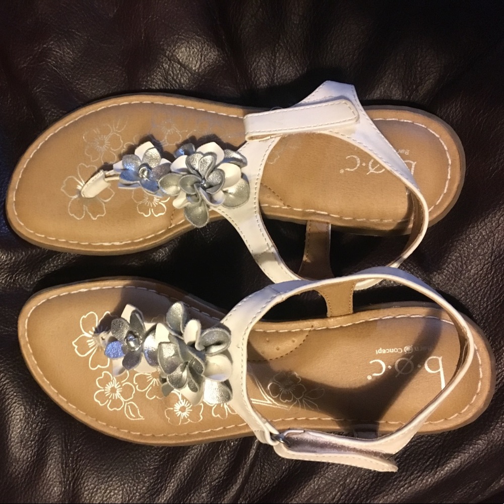BORN SIZE 4