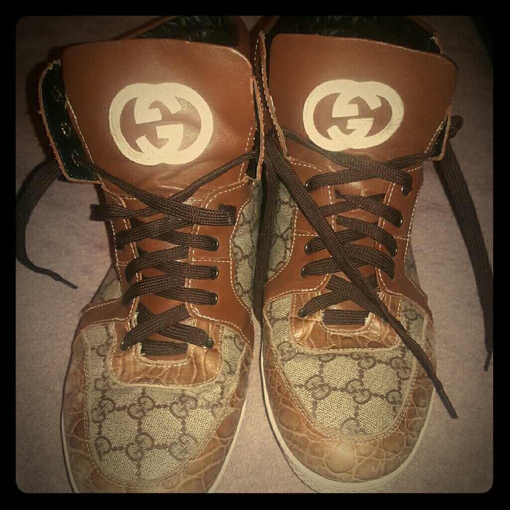 high tops slighty used...normal wear and tear