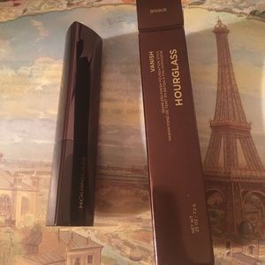 Hourglass Vanish Foundation Stick