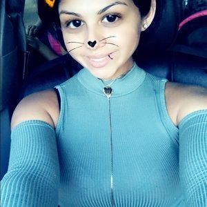 Meet your Posher, Lili