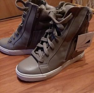 High top shoes