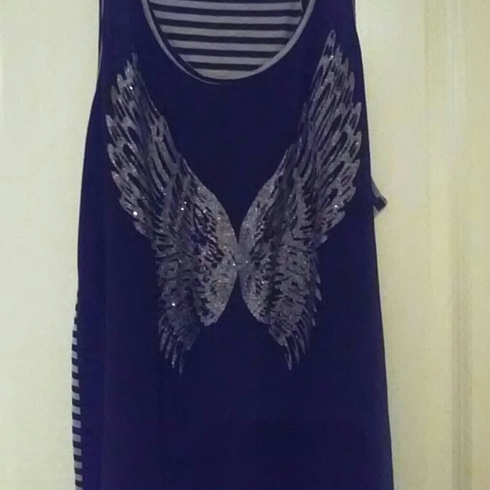 🔥🔥Angel Wing Tank Size 3🔥🔥
