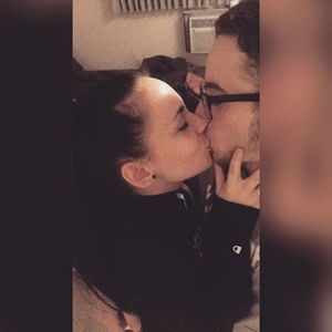 Meet your Posher, Maegan