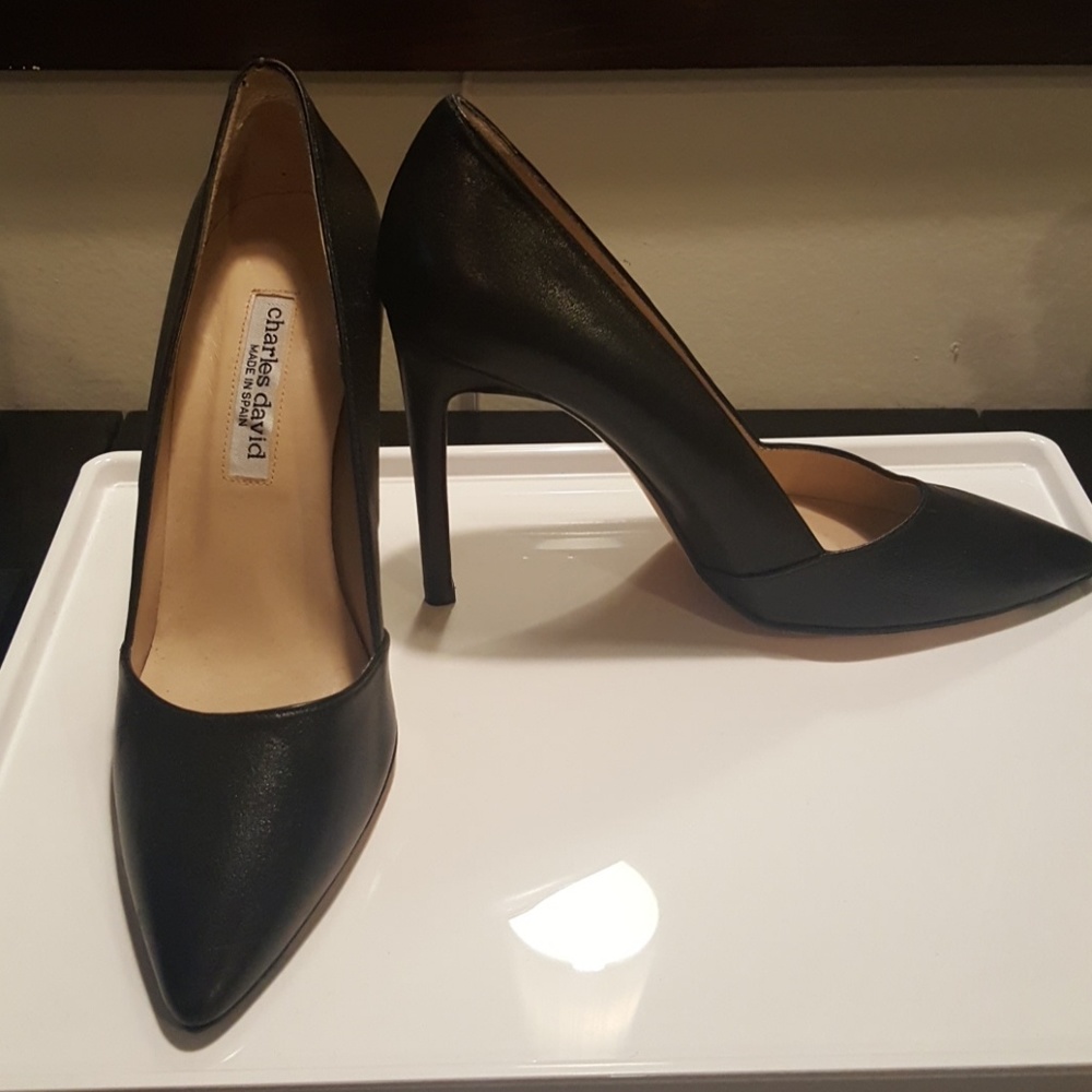 Charles David heels Made in Spain, like new!
