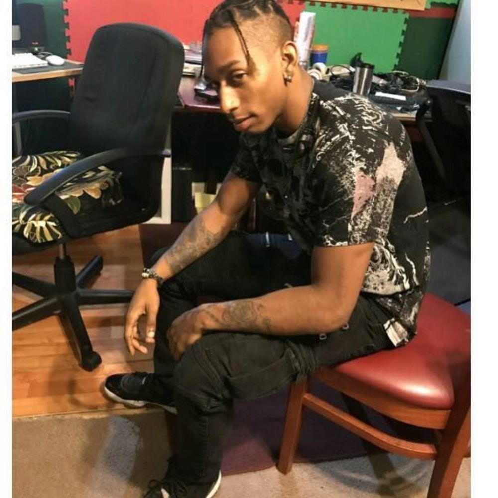 Meet your Posher, Wood