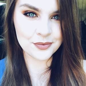 Meet your Posher, Whitney