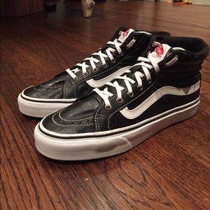Leather Sk8-Hi Slim Vans