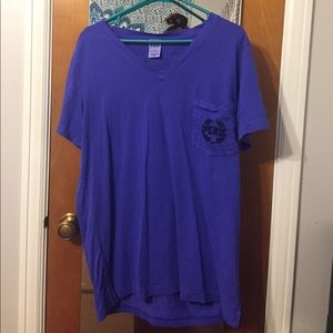 VS PINK purple tee