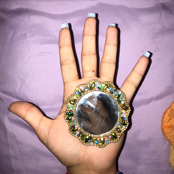 Mirror - Picture 3 of 3