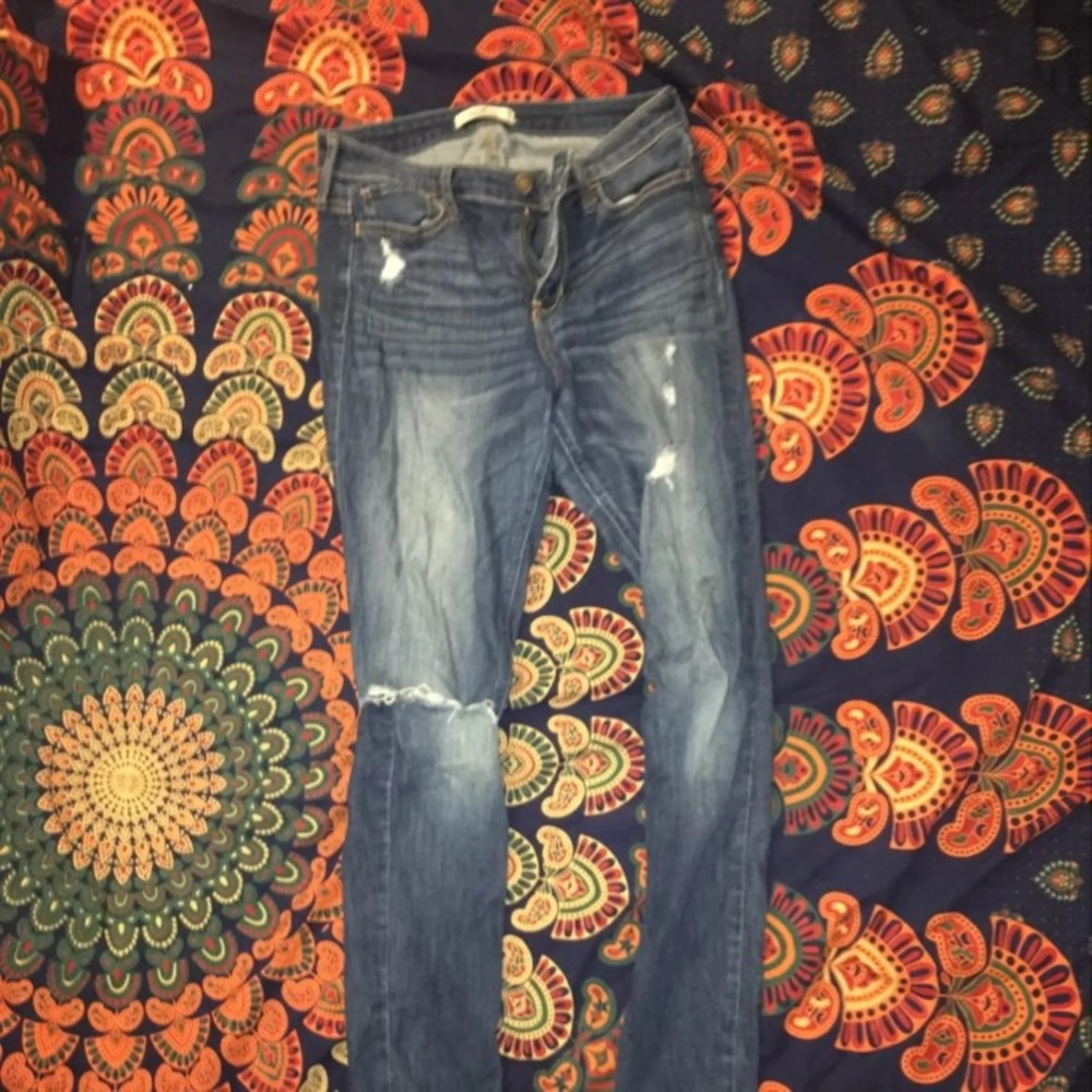 Distressed Hollister Jeans