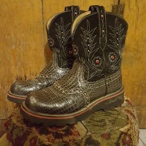 Black and Red Stone Ariat Cowgirl Cowboy Boots