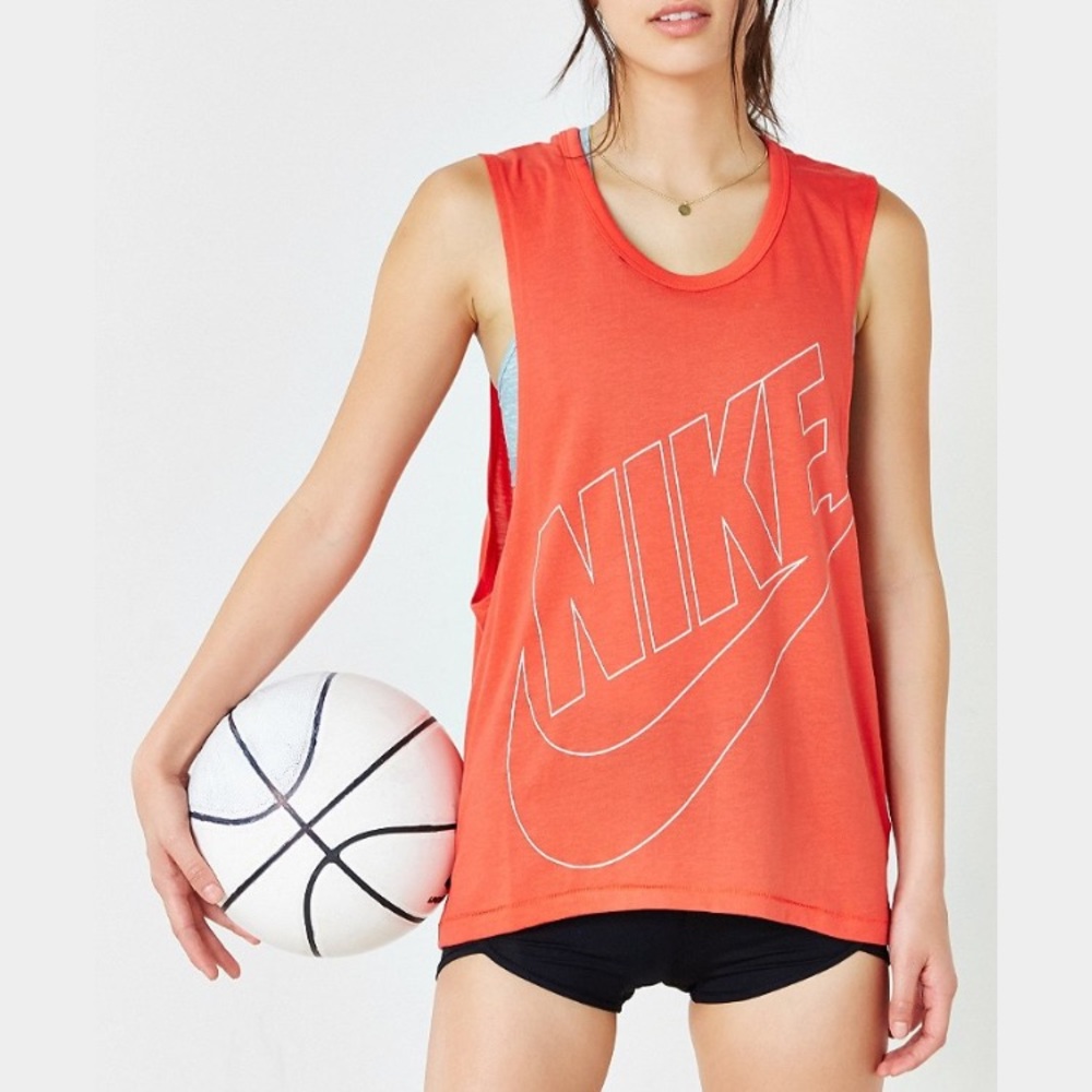 Nike Muscle Tank