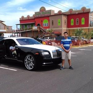 Meet your Posher, Elvin