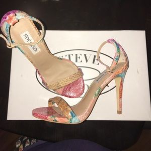 Steve Madden heels