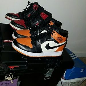 Nike air jordan Shattered backboards