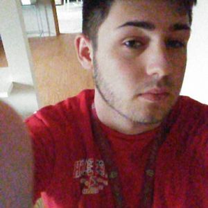 Meet your Posher, Ethan