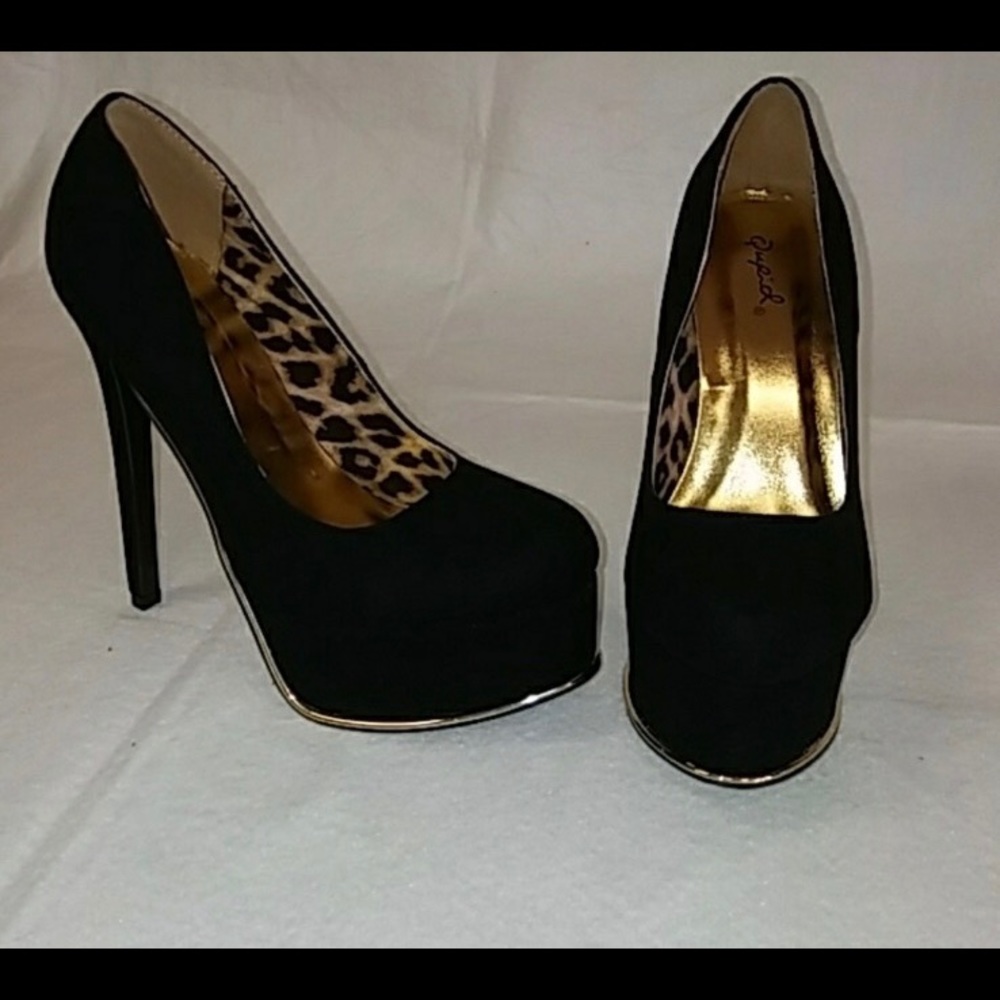 Black CUTE Suede Pumps