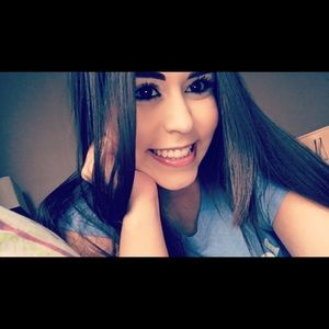 Meet your Posher, Itzel