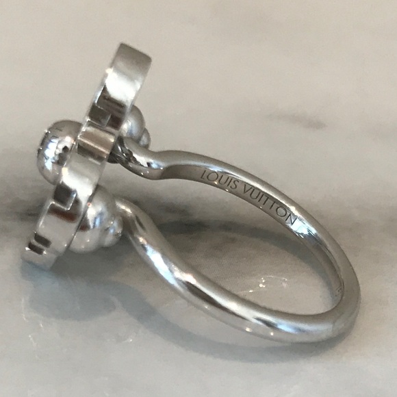 Authentic White Gold Louis Vuitton Ring - Picture 2 of 2