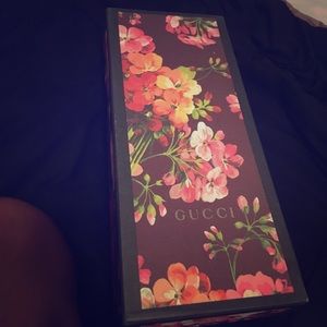 Gucci slides never worn size 8 in women's