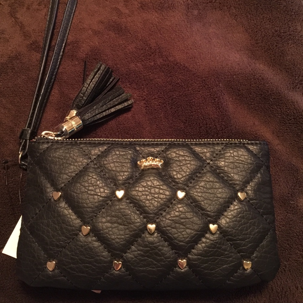 Juicy Couture wristlet