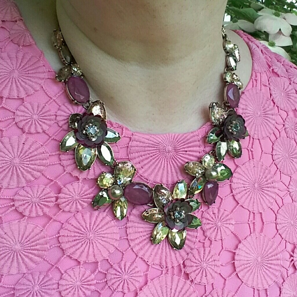 Artisan Floral Burst Necklace