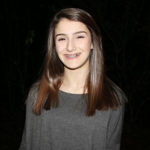 Meet your Posher, Eleni