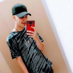 Meet your Posher, Brandon alexander