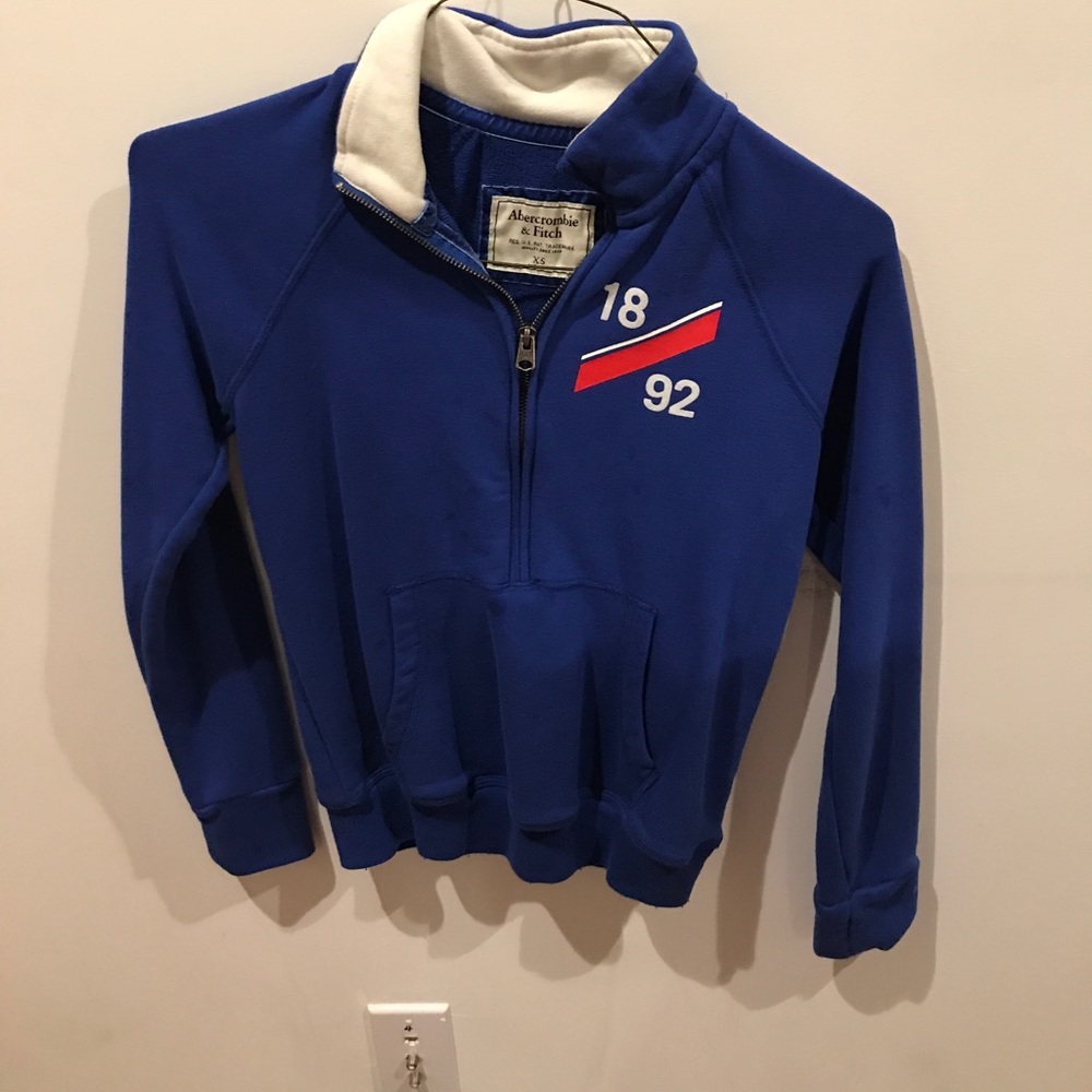 ABERCROMBIE SWEATER