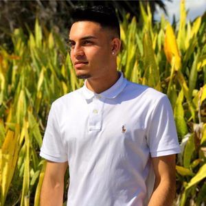 Meet your Posher, Carlos