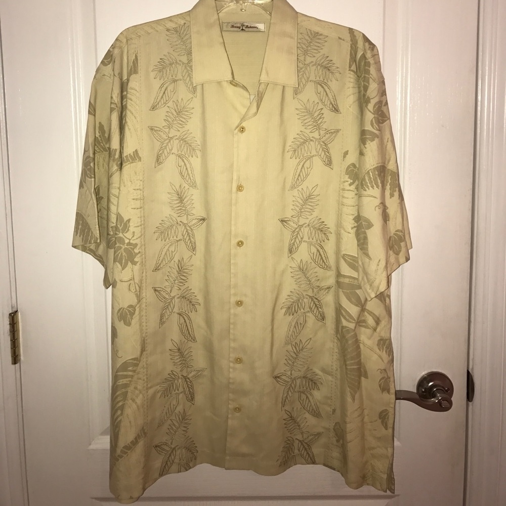 Tommy Bahama Button Up