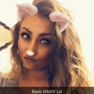 Meet your Posher, Ashlie