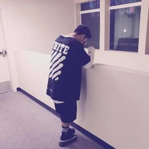 Meet your Posher, Moha