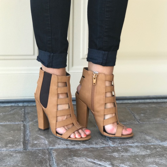 Tan Caged Gladiator Open Toe Chunky Heel Sandal - Picture 5 of 6