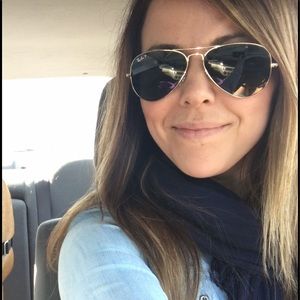 Meet your Posher, Hannah