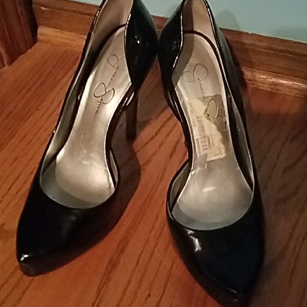 Loved Jessica Simpson pumps - Picture 2 of 6