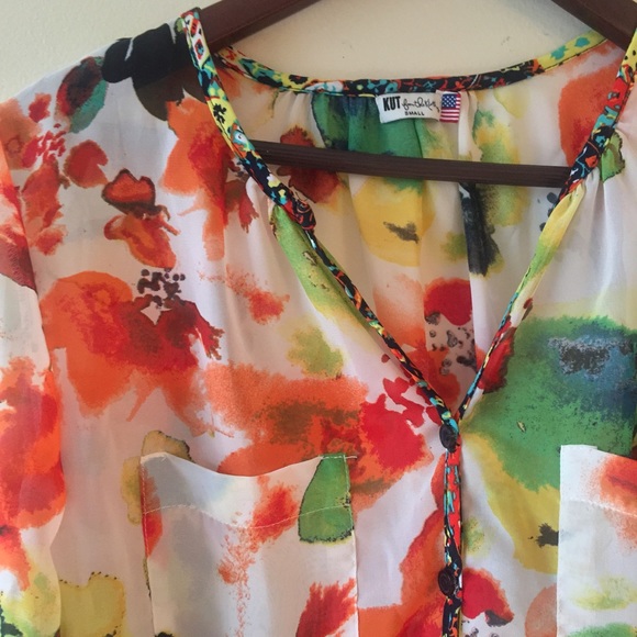 Kut from the Kloth tie front button down - Picture 3 of 7