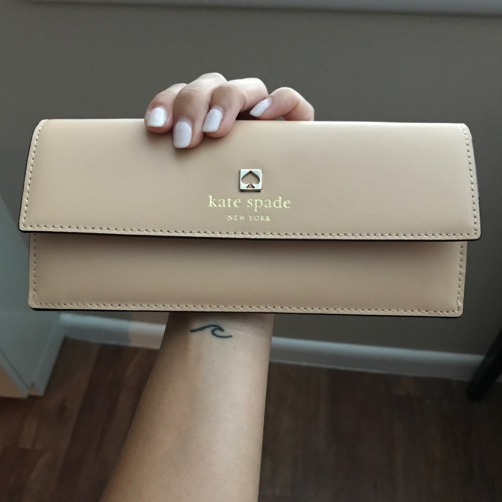Kate Spade Amelia Wallet - Brand New Condition