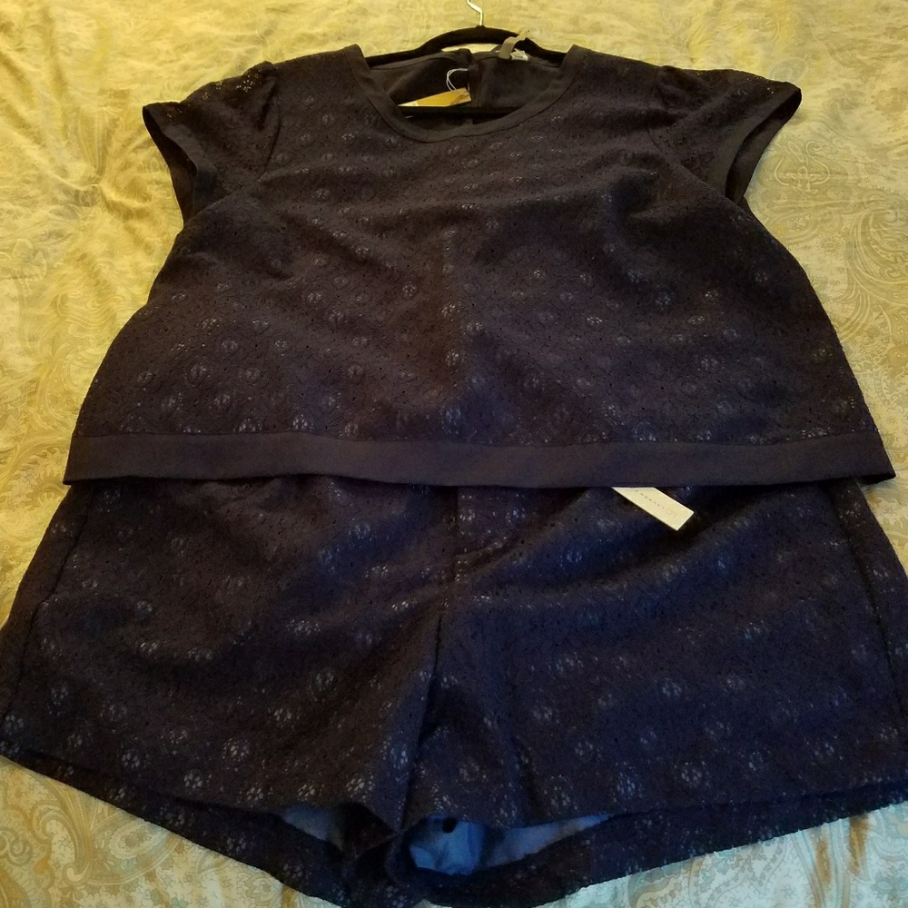 Lauren Conrad Shorts and Top Outfit in Navy - XL