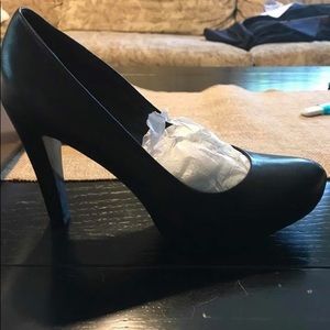 Franco Sarto Black Hidden Platform Pumps