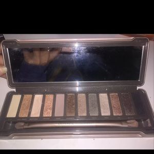 Urban Decay naked 2 Eyeshadow Palette