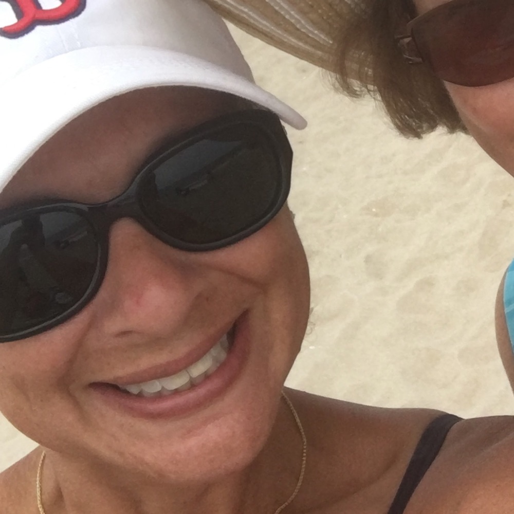 Meet your Posher, Andrea