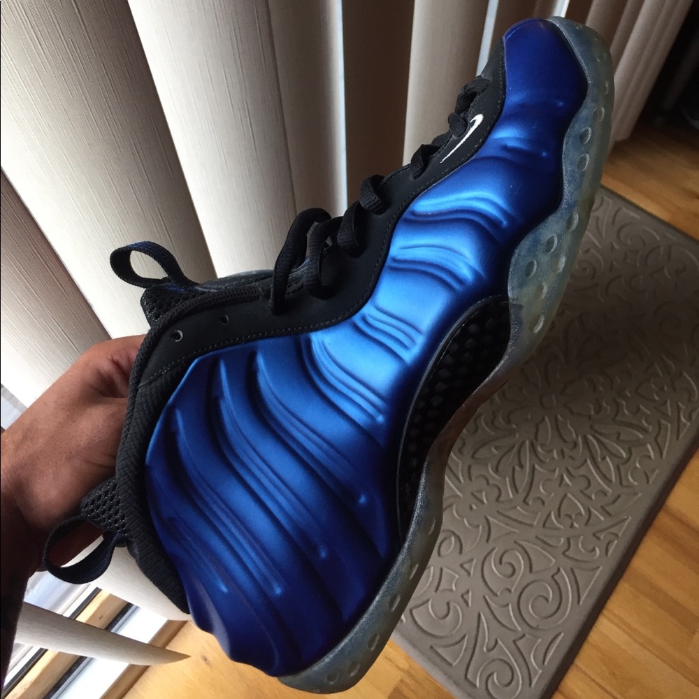 2010 ROYAL BLUE FOAMPOSITES