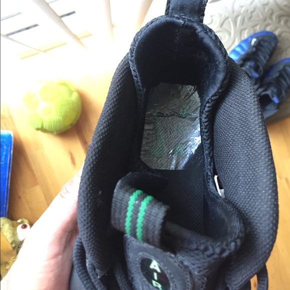 2011 PINE GREEN FOAMPOSITES - Picture 5 of 8