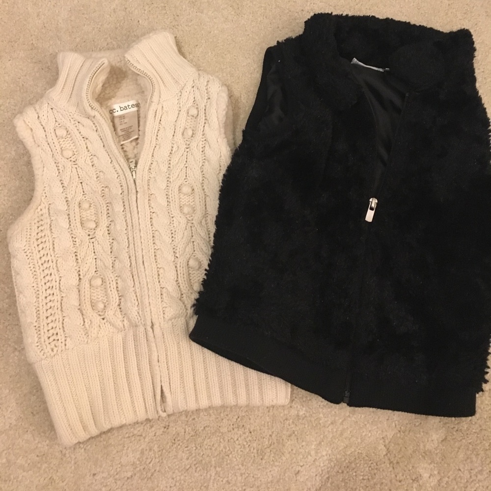 Girls Size 4T 4/5 Winter vests.