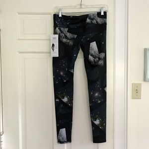 Alo Airbrush Space Leggings, S